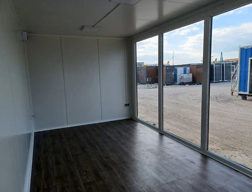 CONTENEDOR DE OFICINA OPEN SPACE 3 X 6 CON VITRINAS – Image 5