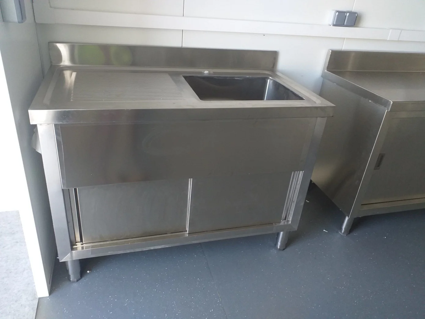 CONTENEDORES BAR 20 PIES – Image 3