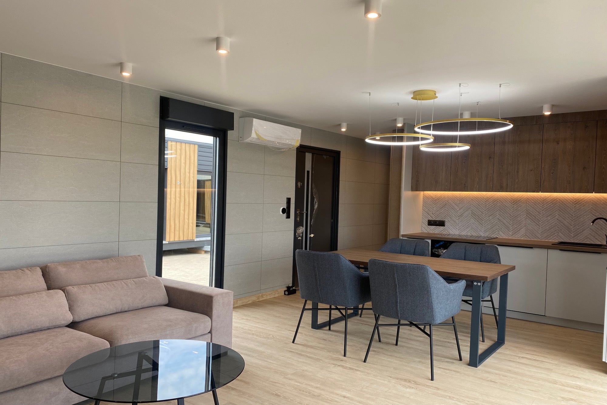 CASA CONTENEDOR MODELO TERRABOX 100 (12,2 X 4,5 M) – Image 7