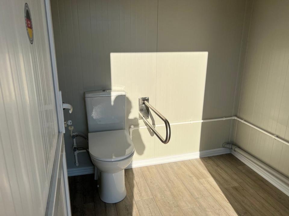 CONTENEDOR SANITARIO PARA DISCAPACITADOS ( 220 X 220 M ) NUEVO – Image 11