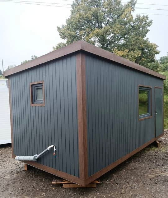 CONTENEDOR DE OFICINA CON BANO 6x3M – Image 2