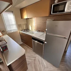 CASA MÓVIL IRM HAMPTON RESIDENTIEL (10 X 4 M) – Image 11