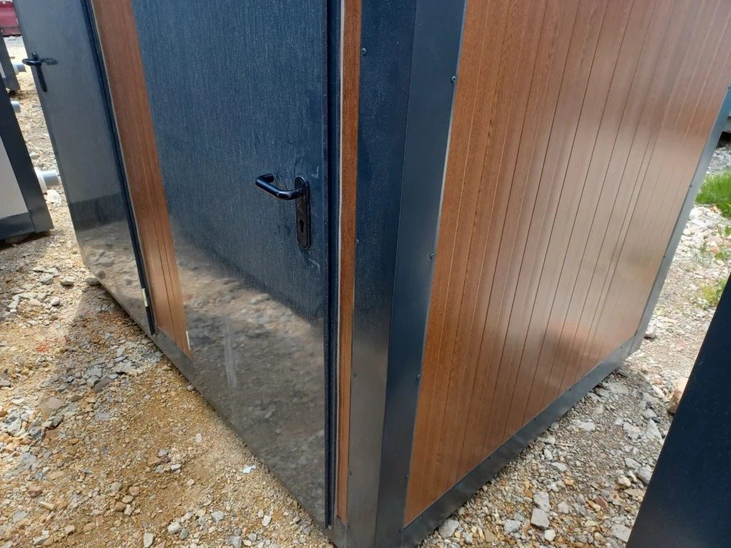 Contenedor Sanitario Doble de 2 Cabinas – Image 3
